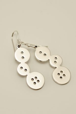 3 buttons jewelry sewing