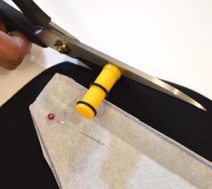 seam allowance guide cutting scissors